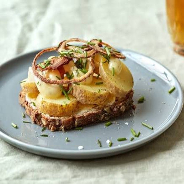 https://www.themealdb.com/images/media/meals/wooxjq1784663522.jpg Meal thumbnail