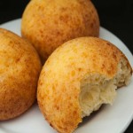 Almojábanas (Colombian Cheese Bread)